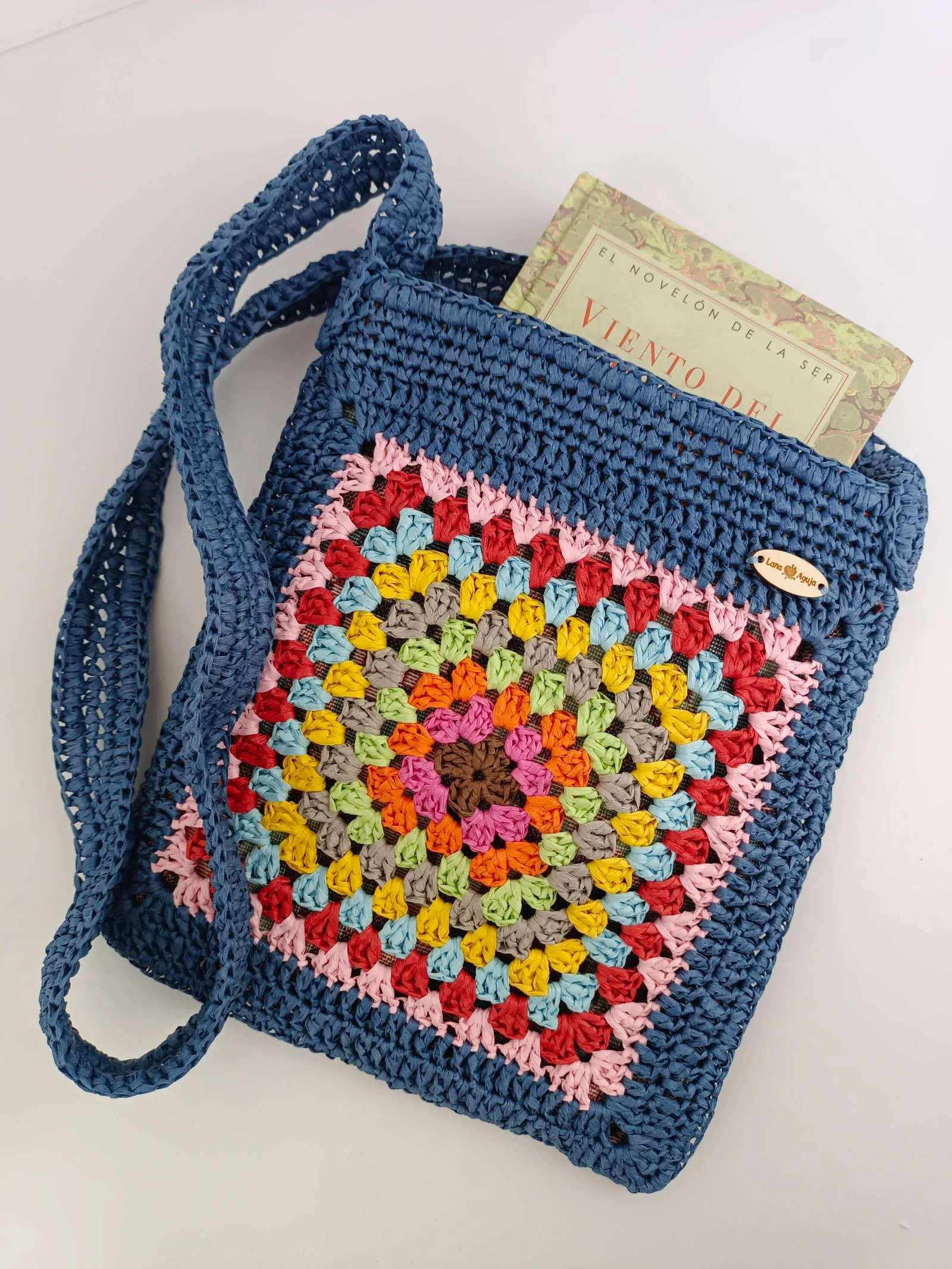 Bolsa granny tecida em ráfia – photo 8